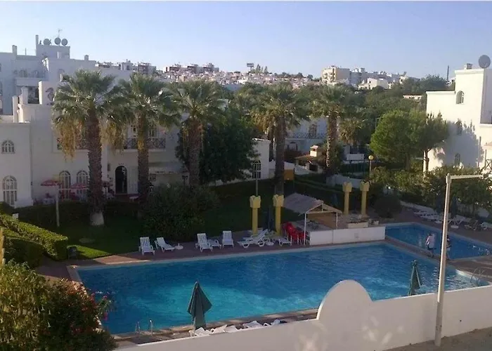 - Cozy By The Pool Apartment Tavira