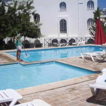 Apartment Cozy By The Pool